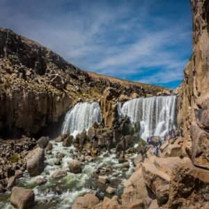 Catarata de Pillones, un impresionante salto de agua ubicado en la región de Arequipa, Perú