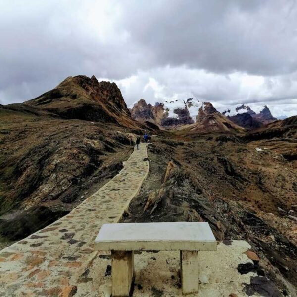 Huaraz: Nevado Pastoruri+Aguas Gasificadas - Image 3