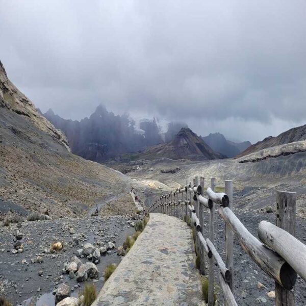 Huaraz: Nevado Pastoruri+Aguas Gasificadas - Image 5