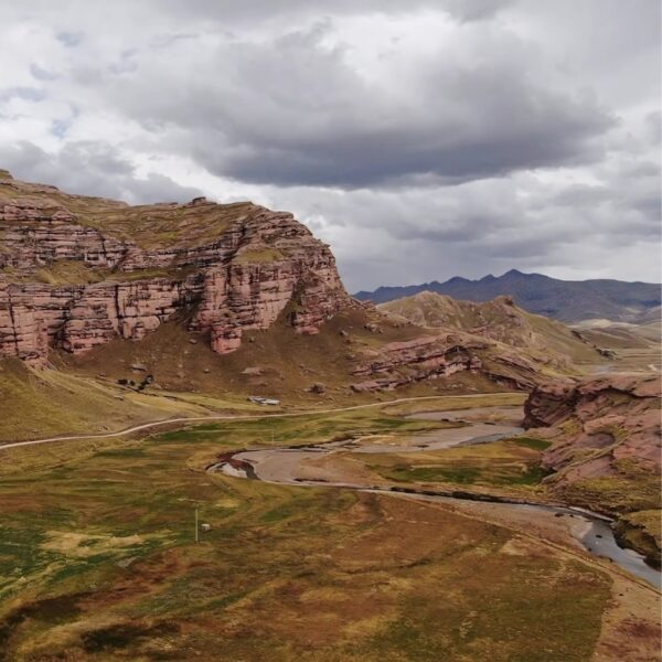 Puno: Dia Completo Ruta Quechua + Cañon del Tinajani - Image 4