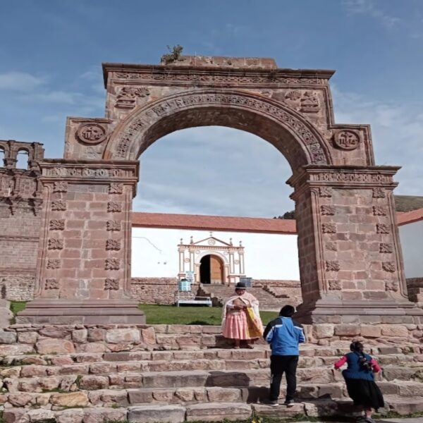 Puno: Dia Completo Ruta Aymara + Pequeña Roma America - Image 3